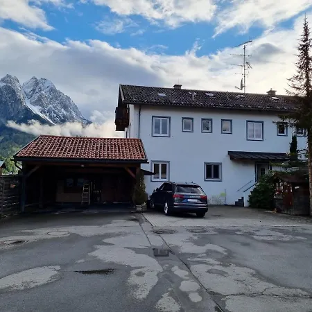 Haus Kreuzeckwiese - Fewo-waxenstein -